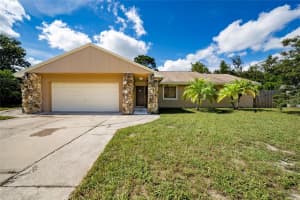 304 Shadow Oak Dr, CASSELBERRY