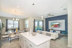 3180 Paradox Cir #405, KISSIMMEE