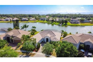 3549 Somerset Cir, KISSIMMEE