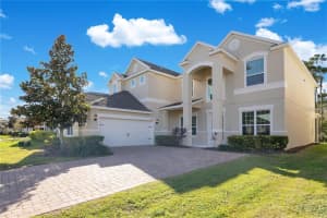 8298 Lookout Pointe Dr, WINDERMERE