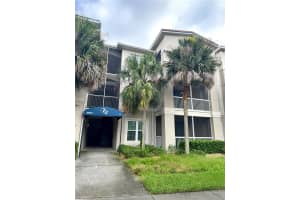 3051 Greystone Loop #306, KISSIMMEE