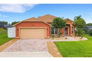 614 Dolcetto Dr, DAVENPORT