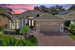 205 Cunningham Drive, DAVENPORT