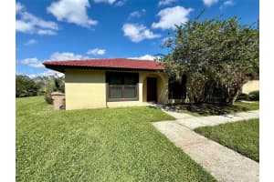 442 Hunter Cir, KISSIMMEE