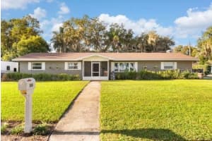 300 Lake Lena Blvd, AUBURNDALE