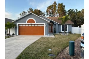 406 Lake Shore Pkwy, DAVENPORT 406 Lake Shore Pkwy, DAVENPORT