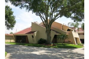 17 Casarena Ct, WINTER HAVEN