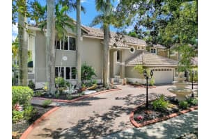 15945 Nw 82nd Ct, MIAMI LAKES