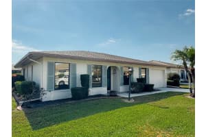 737 Vivienda West Blvd #26, VENICE