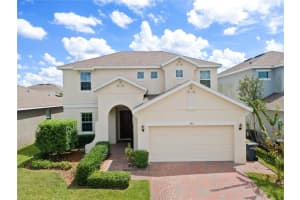 240 Trinity Ridge Cir, DAVENPORT