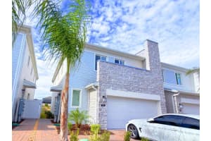 398 Bogey Dr, DAVENPORT