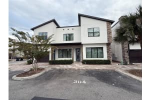 304 Villa Domani Ct, DAVENPORT