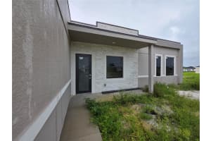 1035 Kismet Pkwy W, CAPE CORAL