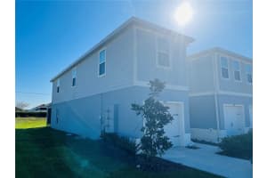 294 Blueberry Ln, DAVENPORT