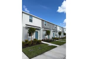 2976 Skyline Loop, KISSIMMEE