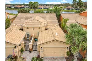 2472 Palm Tree Dr, KISSIMMEE