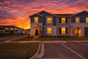 4250 Lana Ave, DAVENPORT