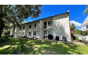 632 Pavare Ct #632, WINTER HAVEN