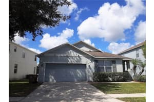 1077 Berkeley Dr, KISSIMMEE