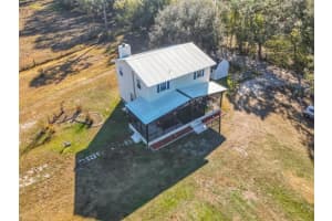 8651 Wee Farms Ln, POLK CITY