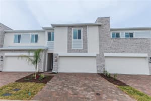 462 Bogey Dr, DAVENPORT