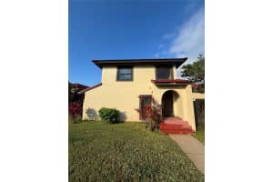 549 Hunter Cir, KISSIMMEE