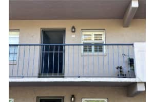 150 El Dorado #208, WINTER HAVEN