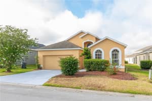 626 Corvina Dr, DAVENPORT