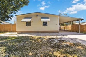 2320 Darby Ln, ST CLOUD