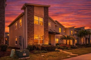 976 Leader St, DAVENPORT