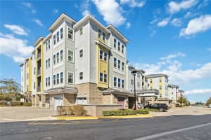 7517 Laureate Blvd #4402, ORLANDO