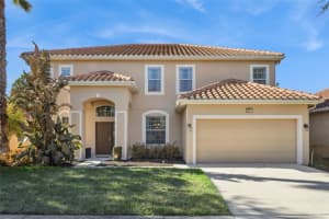 4071 Oaktree Dr, DAVENPORT