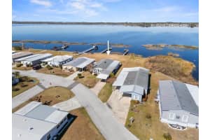 6825 S Lake Henry Dr Ne, WINTER HAVEN