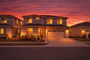 1023 Sugarwood St, DAVENPORT