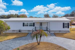 1631 Foxway Dr, LAKELAND