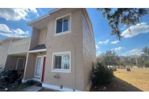 202 Watts Ln #b, KISSIMMEE
