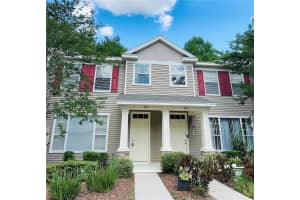 207 Golden Pond Ct, VALRICO