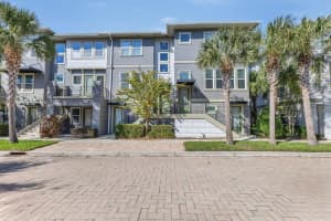 8443 Karrer Ter, ORLANDO