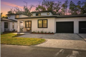 1012 Farmstead St, EUSTIS