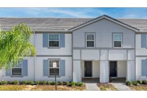 7614 Oak Spring Ln, DAVENPORT