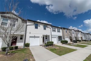 844 Grandin St, DAVENPORT