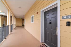 9055 Treasure Trove Ln #504, KISSIMMEE