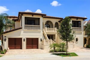 905 Golden Bear Dr, REUNION