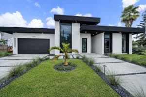 2441 Webber St, SARASOTA