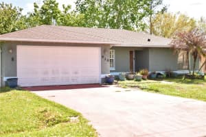 910 Louvre Ct, KISSIMMEE