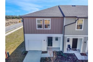 959 Grandin St, DAVENPORT