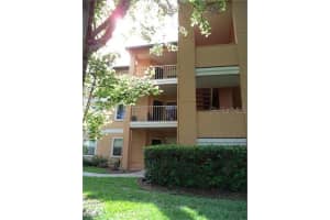 3004 Parkway Blvd #208, KISSIMMEE