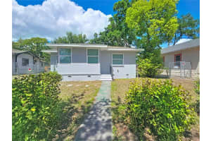 1035 15th Ave S, ST PETERSBURG