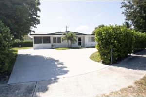 887 W Perry St, LANTANA