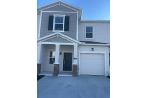 3050 Chantilly Dr, DAVENPORT 3050 Chantilly Dr, DAVENPORT